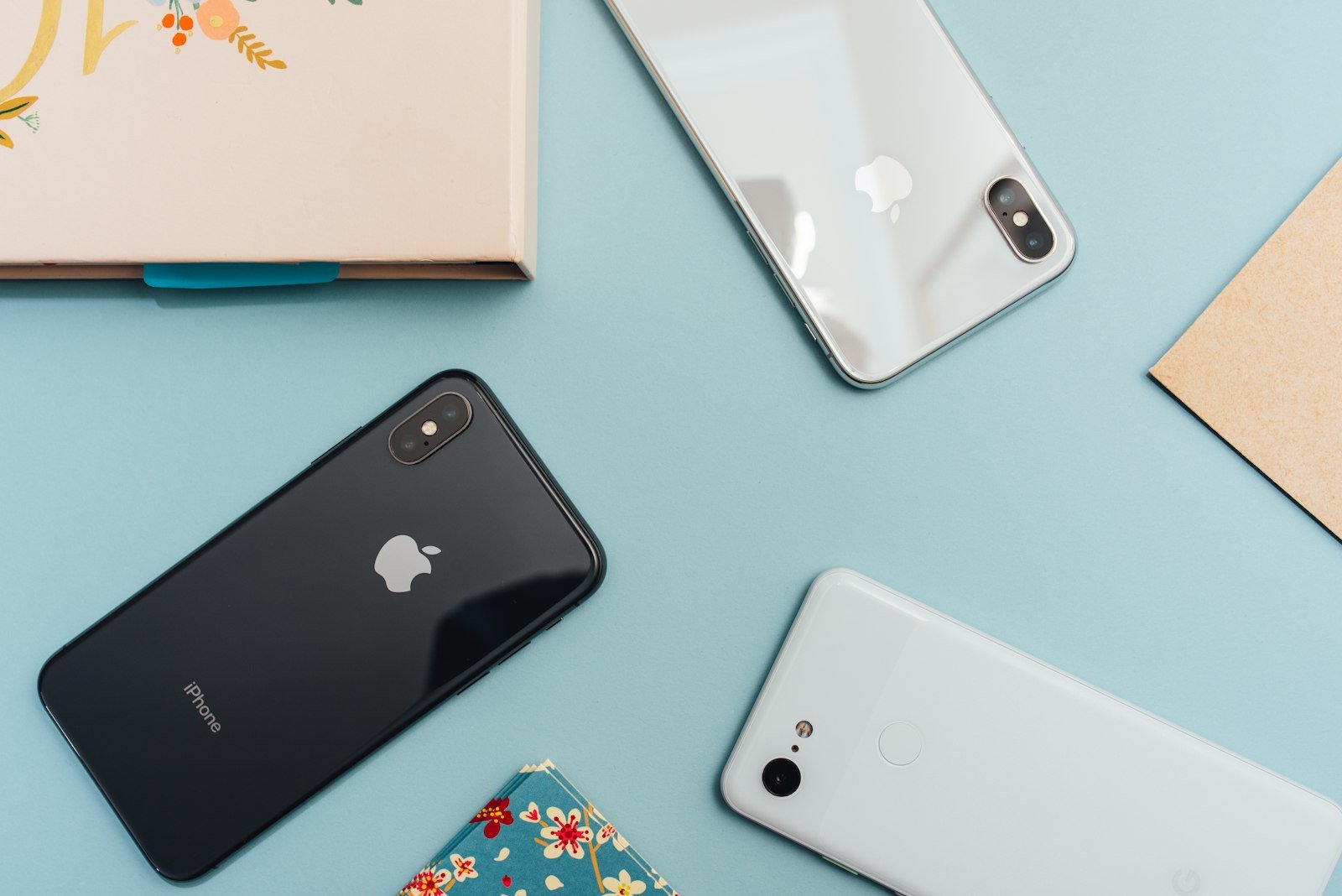 Cliente recebendo notificações sobre prazos e obrigações